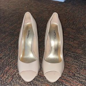 Beige heels